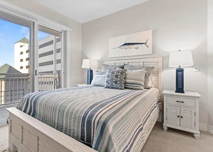 Holiday home Bright 4br With Huge Balcony, Pools, And Direct Access Ocean City