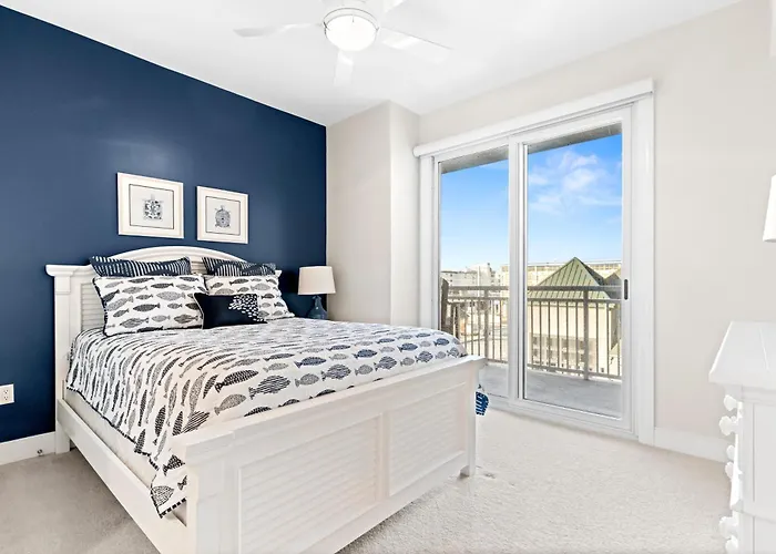Bright 4br With Huge Balcony, Pools, And Direct Access Holiday home