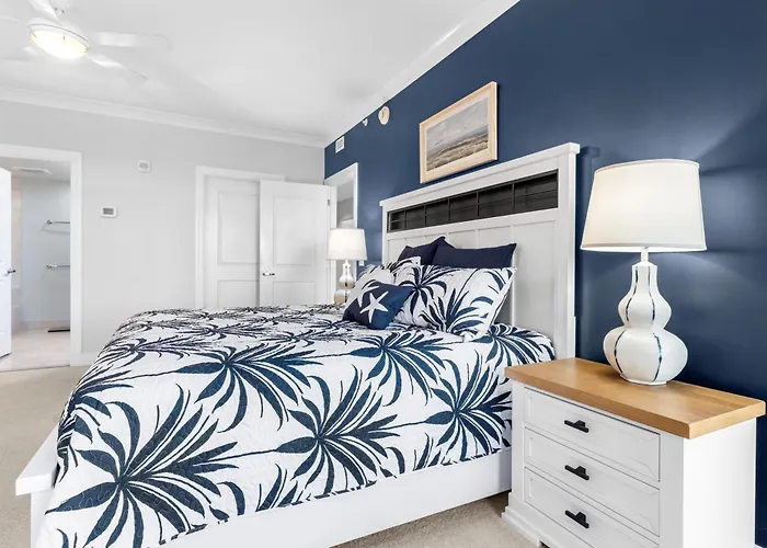 Bright 4br With Huge Balcony, Pools, And Direct Access Ocean City