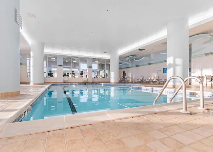Bright 4br With Huge Balcony, Pools, And Direct Access * Ocean City
